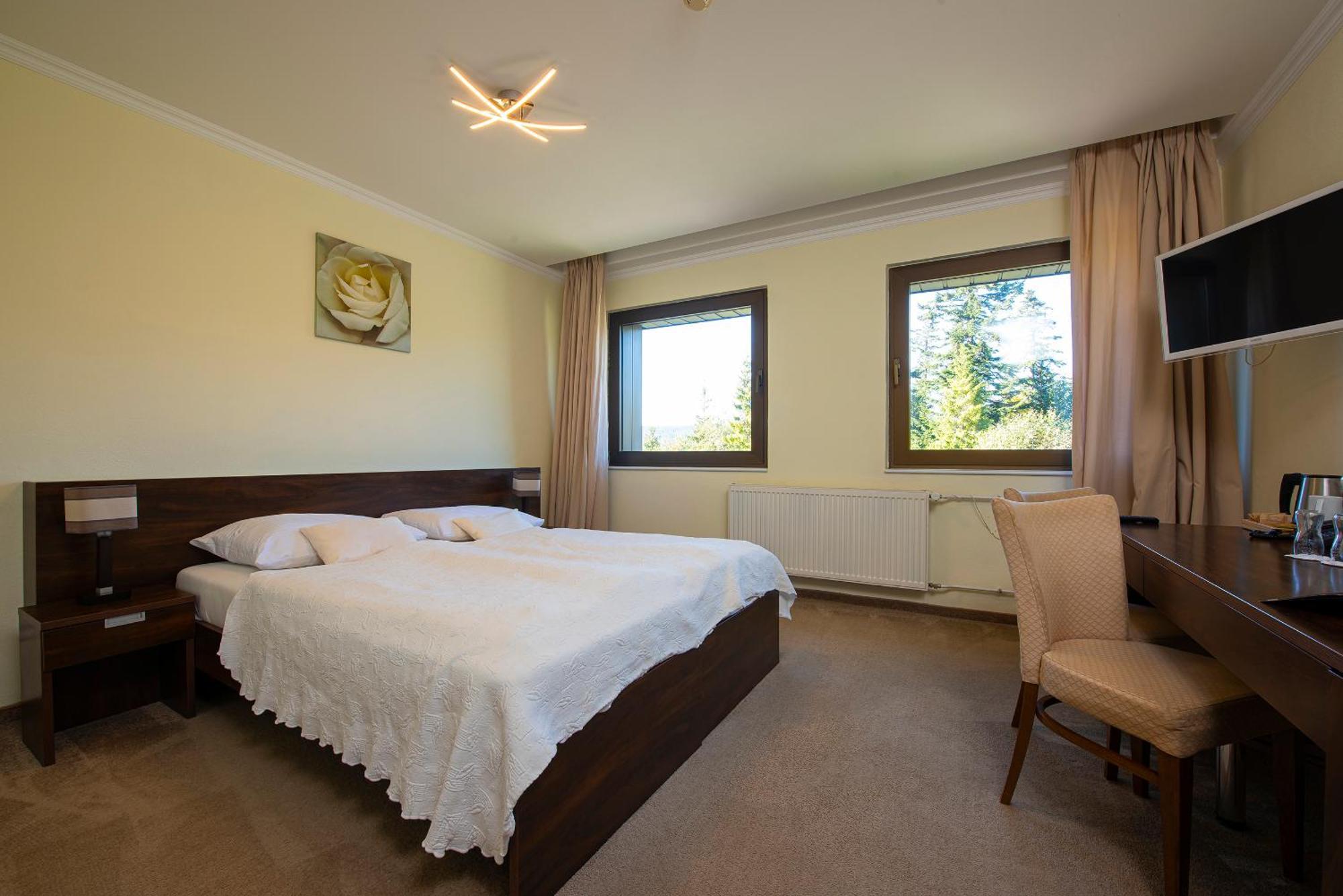 President Hotel Montfort Ždiar Esterno foto