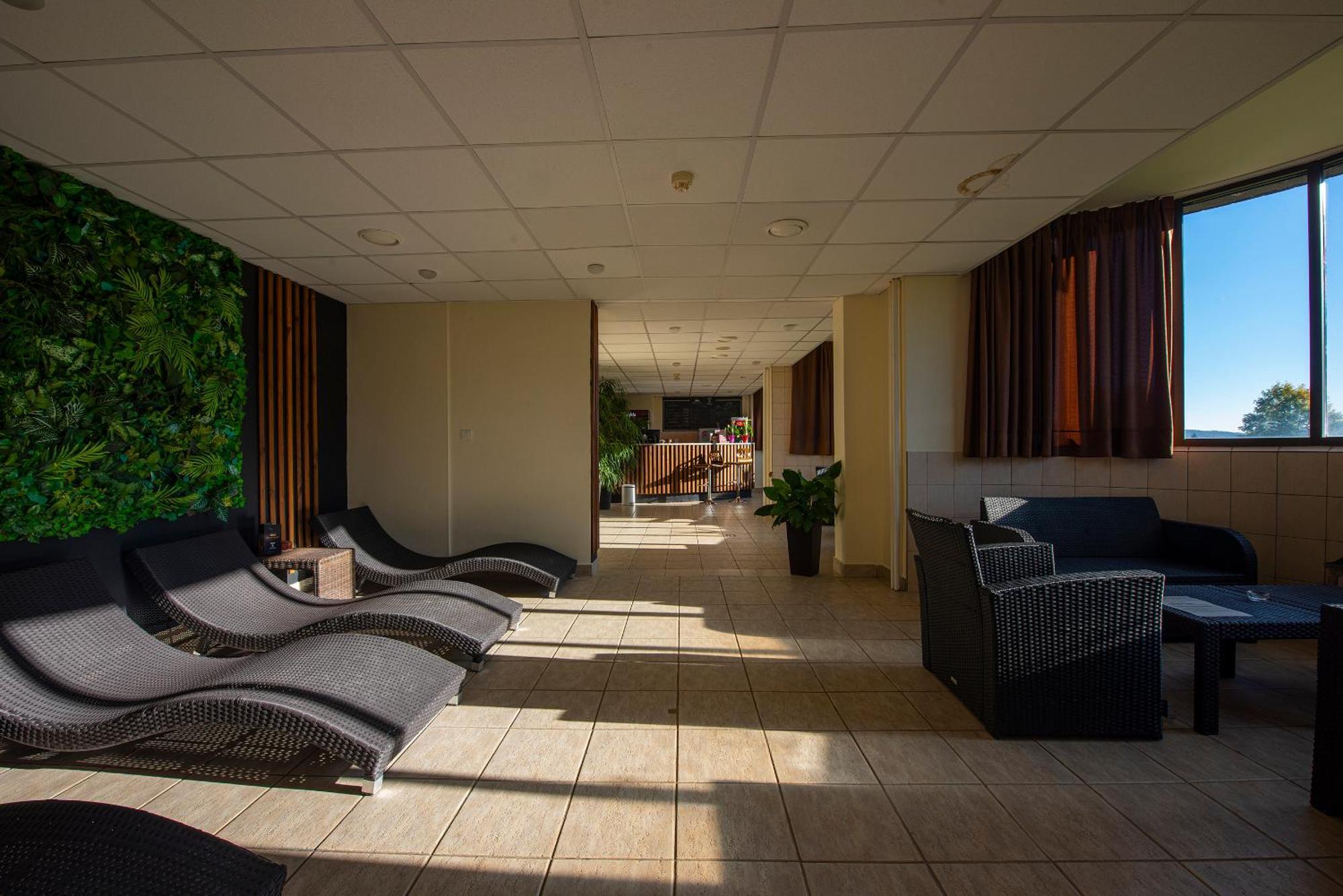 President Hotel Montfort Ždiar Esterno foto